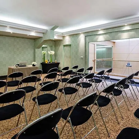 لو باتيو باستيل 3*