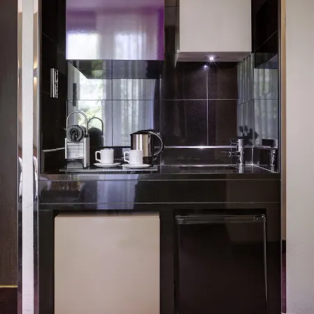 Le Patio Bastille Hotell