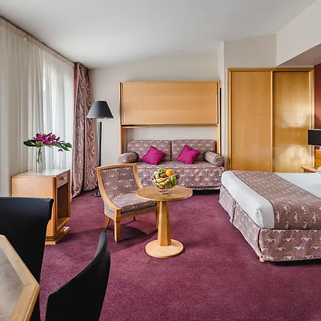 Le Patio Bastille Otel