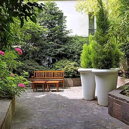 Le Patio Bastille Hotell 3*