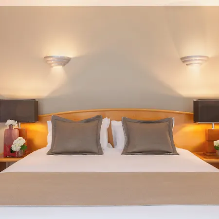 Le Patio Bastille Hotel