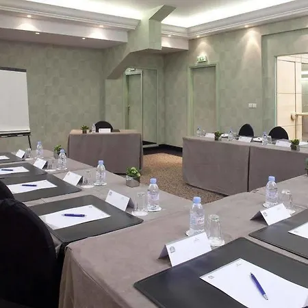 Hotel Le Patio Bastille 3*