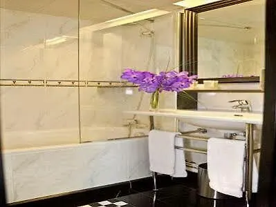 Hotel Le Patio Bastille 3*