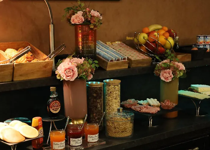 Hotel Le Patio Bastille Paris