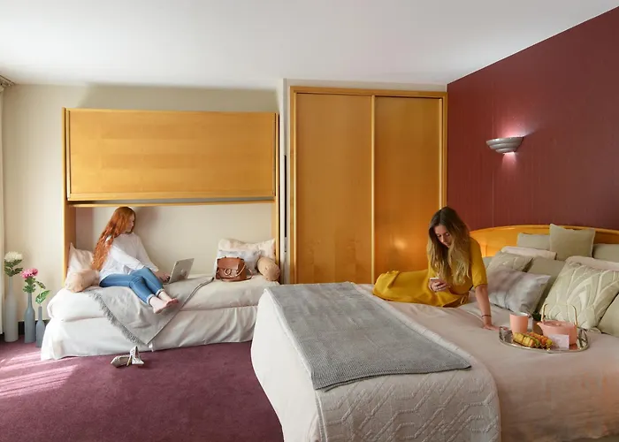 Le Patio Bastille 3*