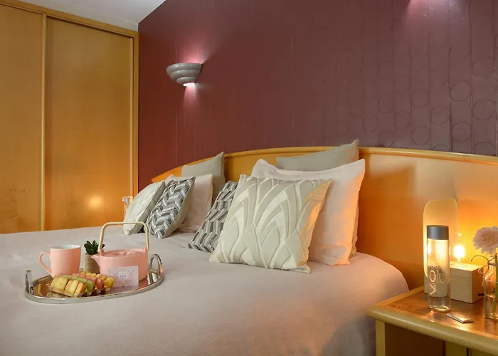 Hotel Le Patio Bastille Paris