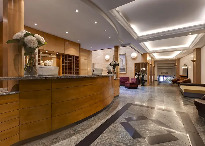 Le Patio Bastille Hotel 3*