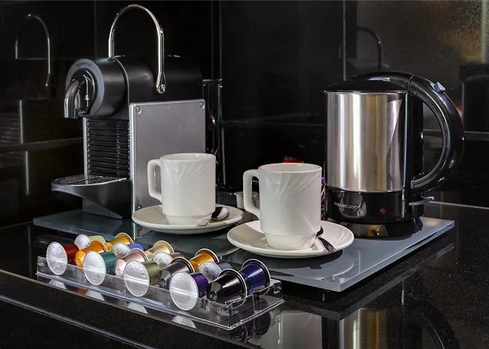 Le Patio Bastille Hotel 3*