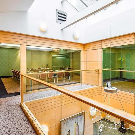 Le Patio Bastille Hotel 3*