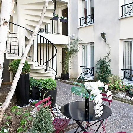 Hotel Le Patio Bastille 3*