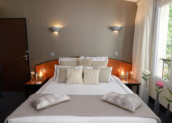 Hotel Le Patio Bastille 3*